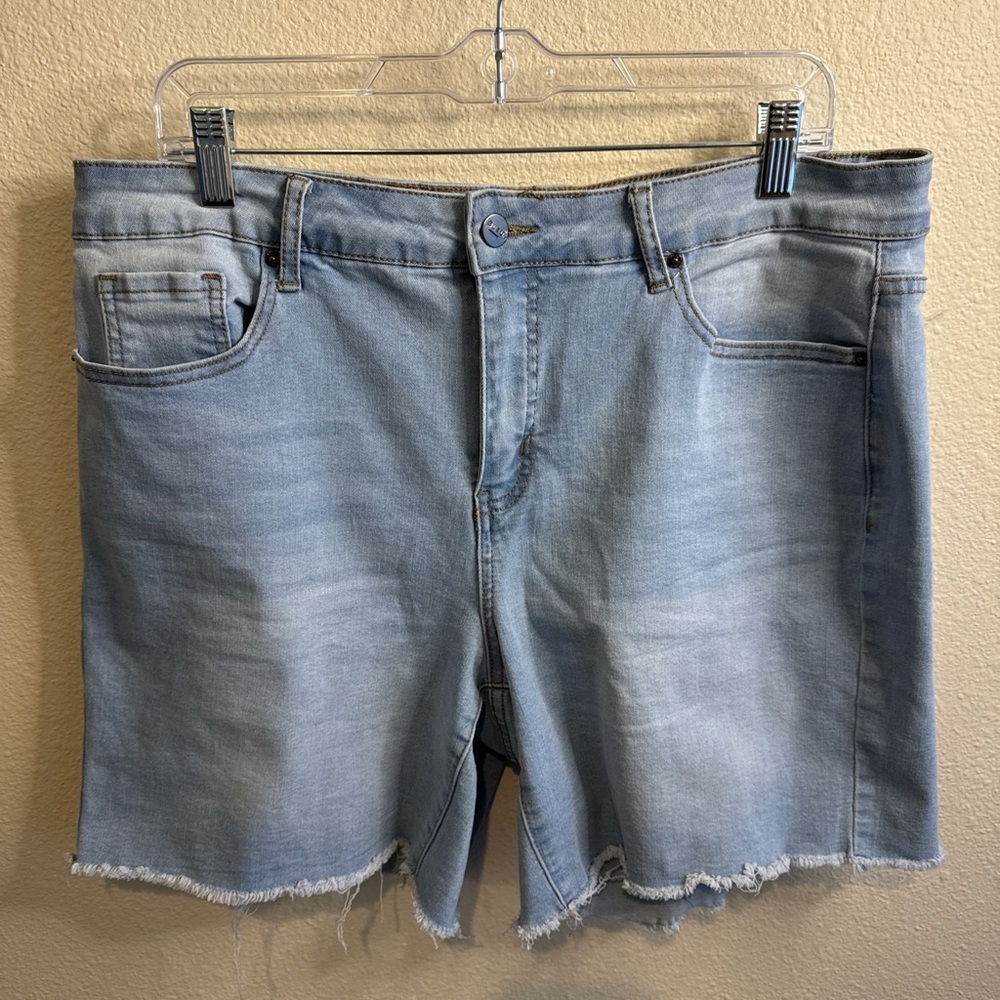 Women’s shorts